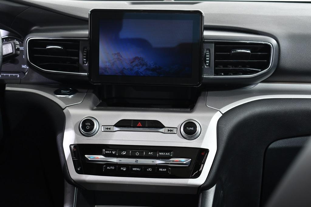 used 2022 Ford Explorer car, priced at $31,555