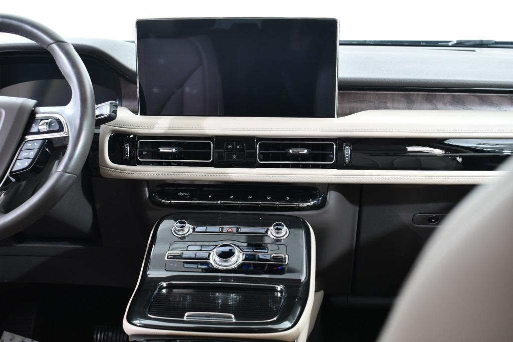 used 2022 Lincoln Nautilus car, priced at $37,755