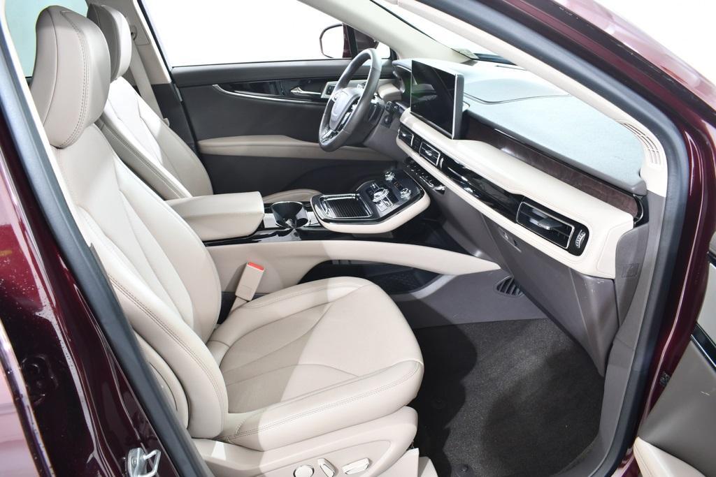 used 2022 Lincoln Nautilus car, priced at $37,755