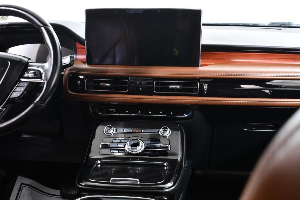 used 2022 Lincoln Nautilus car, priced at $33,155