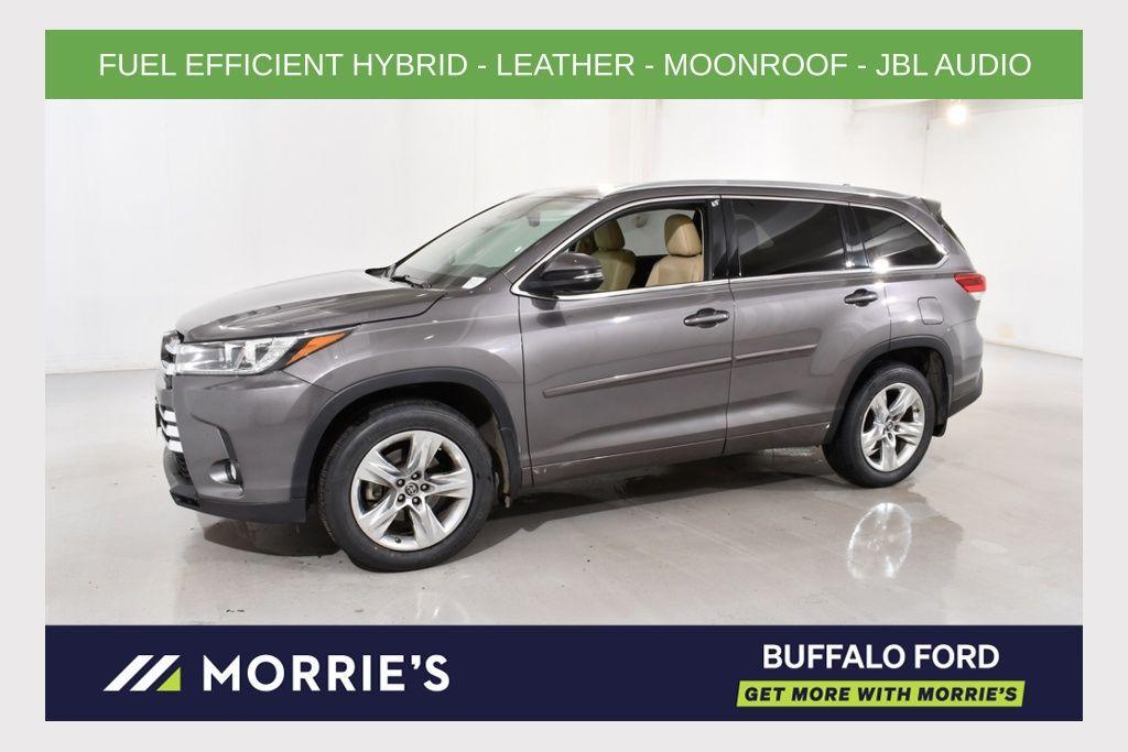 used 2017 Toyota Highlander car, priced at $21,105