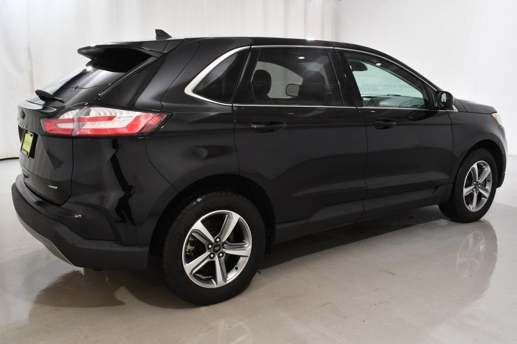 used 2024 Ford Edge car, priced at $28,155