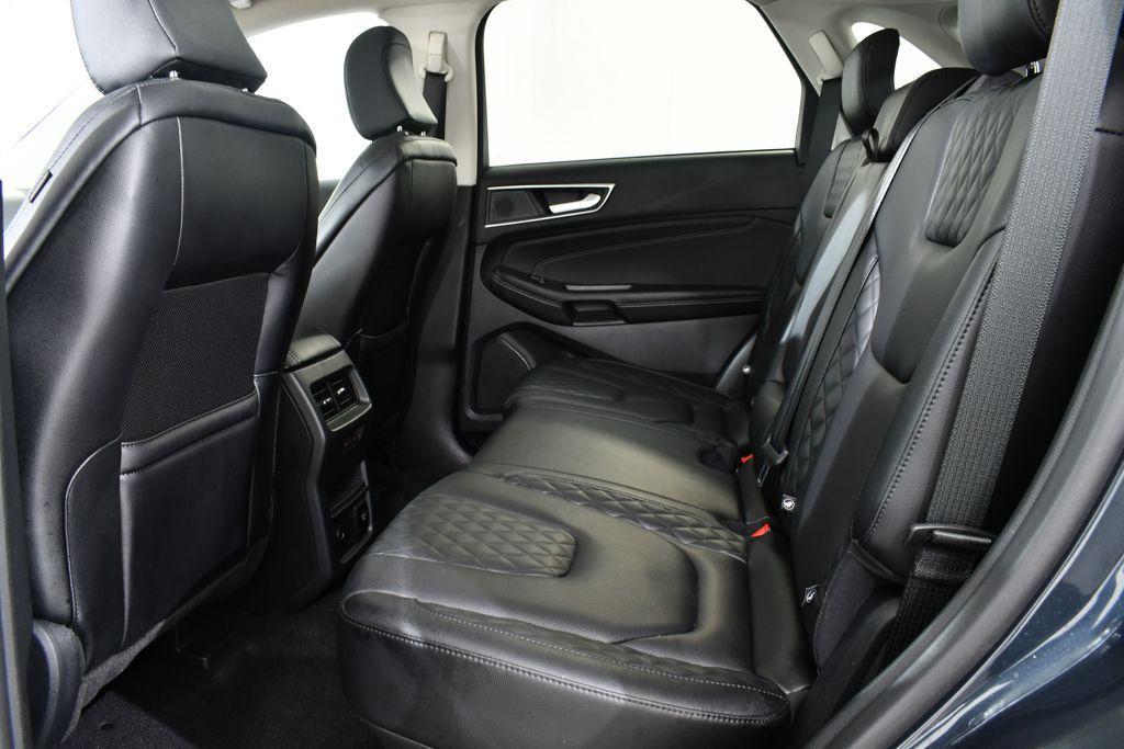 used 2024 Ford Edge car, priced at $31,305