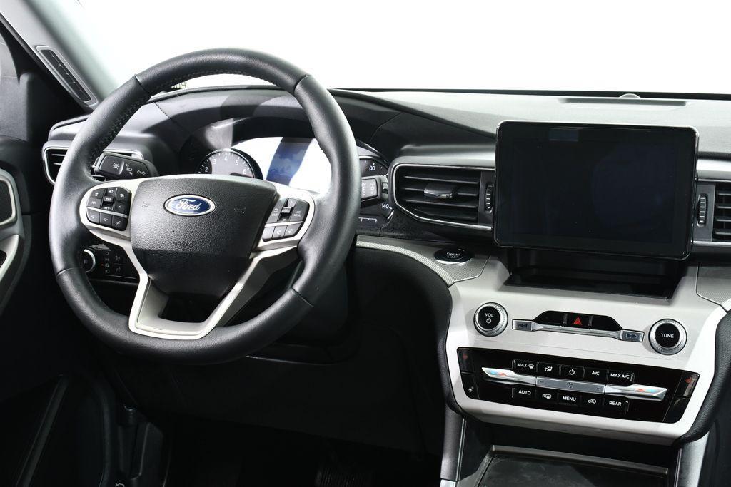 used 2023 Ford Explorer car, priced at $33,955