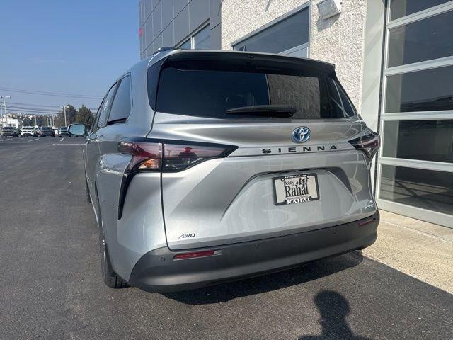 used 2023 Toyota Sienna car, priced at $43,499