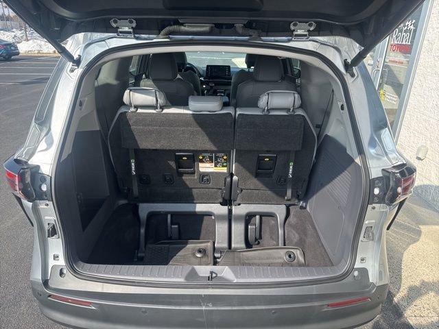 used 2023 Toyota Sienna car, priced at $43,499