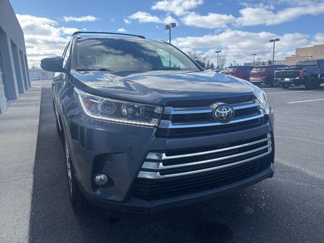 used 2018 Toyota Highlander car, priced at $25,749