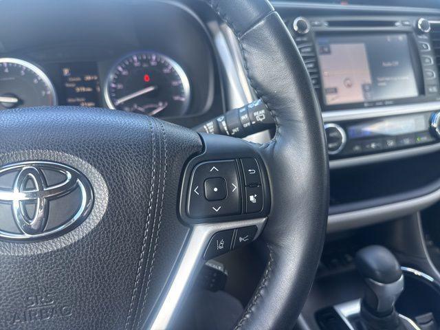 used 2018 Toyota Highlander car, priced at $25,749
