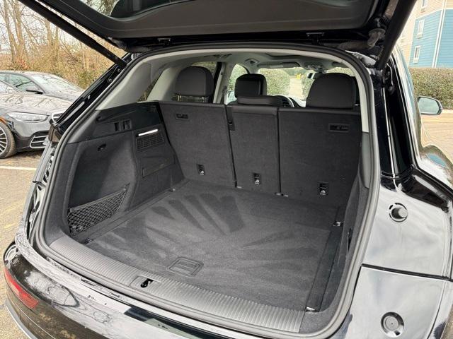 used 2021 Audi Q5 car, priced at $24,288