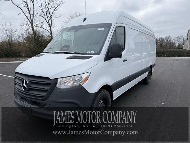 new 2025 Mercedes-Benz Sprinter 2500 car, priced at $62,405