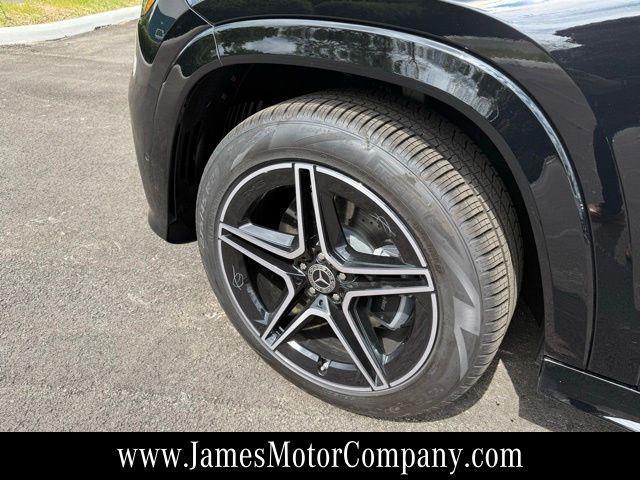 new 2026 Mercedes-Benz GLS 450 car, priced at $100,990