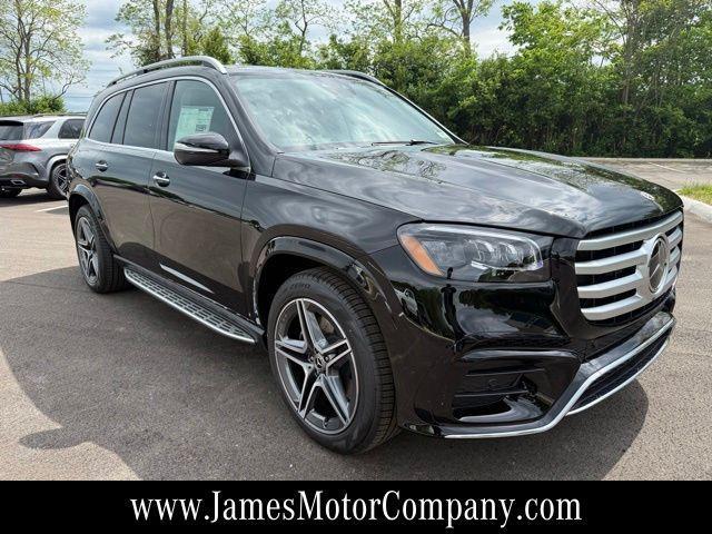 new 2026 Mercedes-Benz GLS 450 car, priced at $102,115