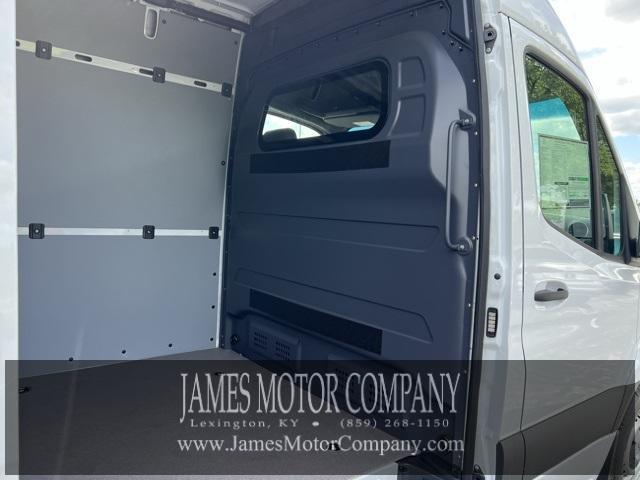 new 2025 Mercedes-Benz Sprinter 2500 car, priced at $71,121