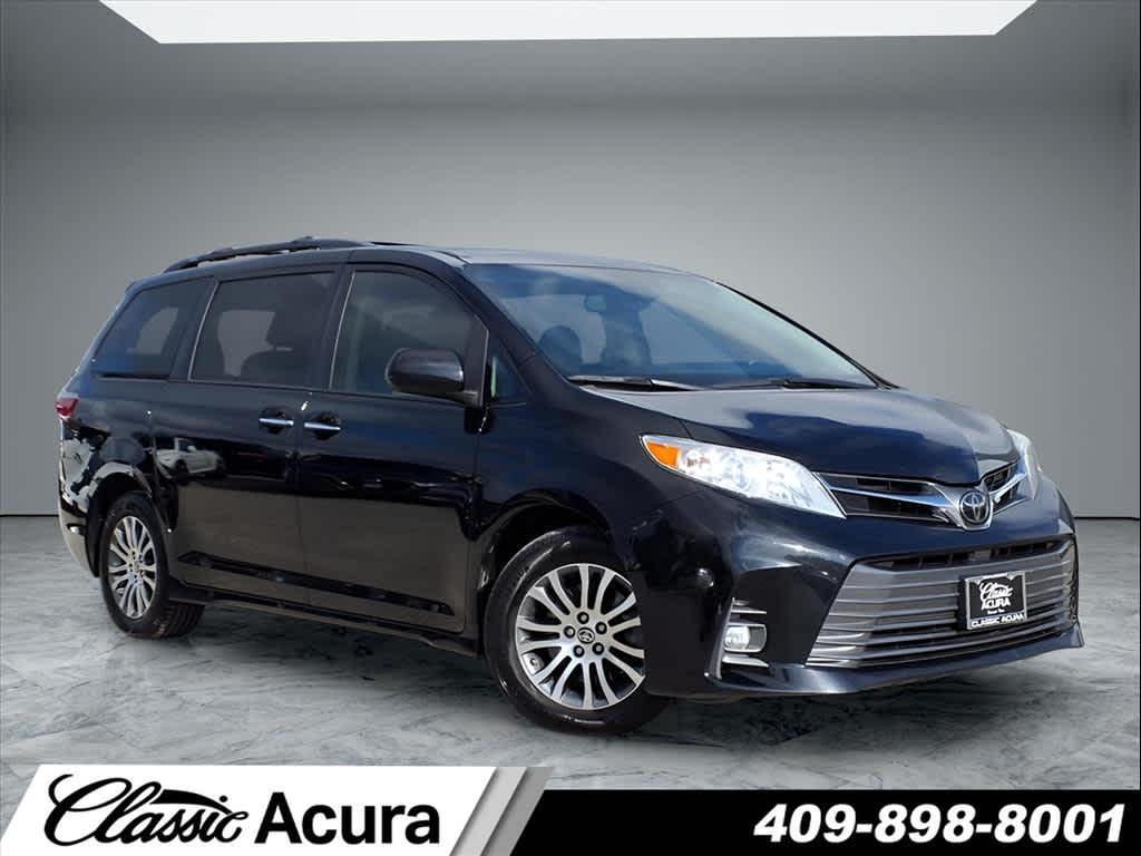 used 2020 Toyota Sienna car, priced at $23,207