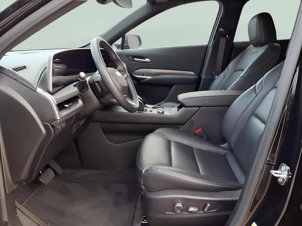 used 2024 Cadillac XT4 car, priced at $33,830