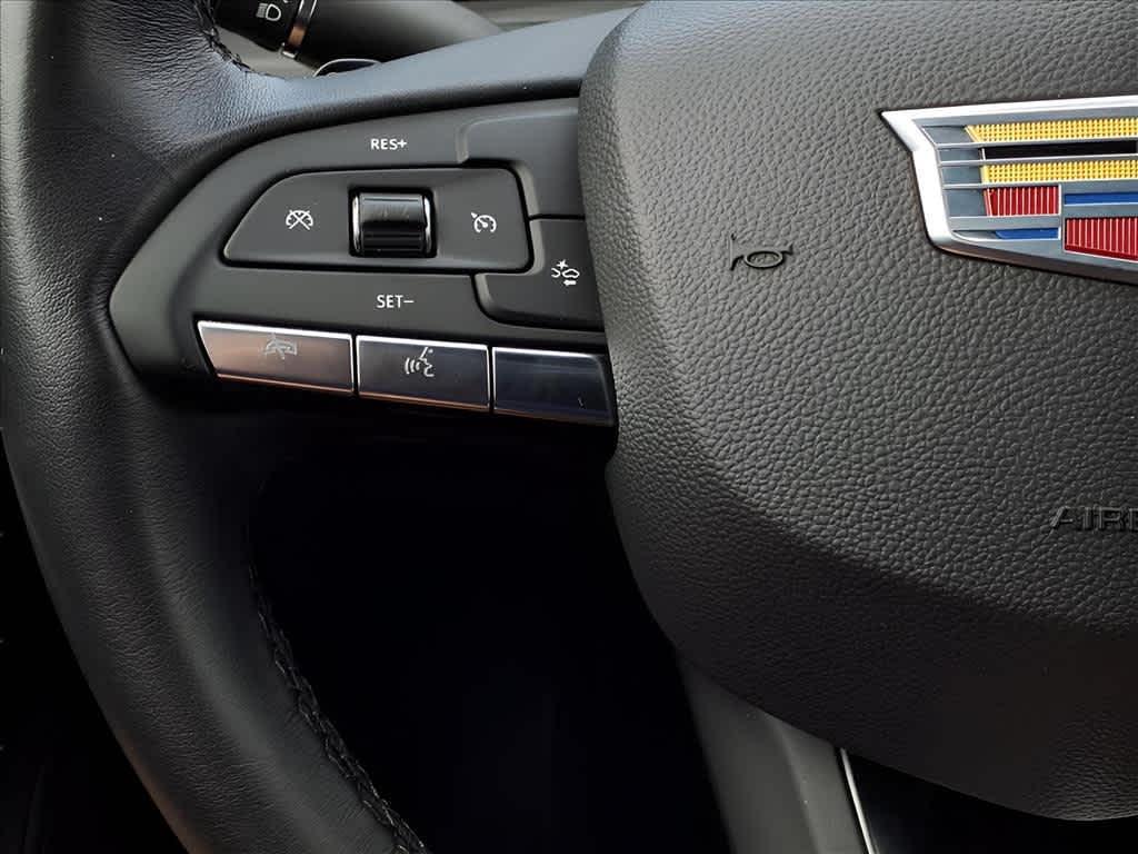 used 2024 Cadillac XT4 car, priced at $33,830