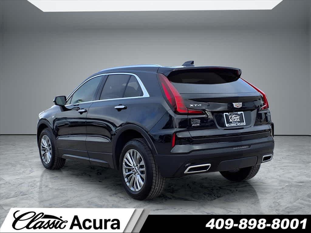 used 2024 Cadillac XT4 car, priced at $33,830