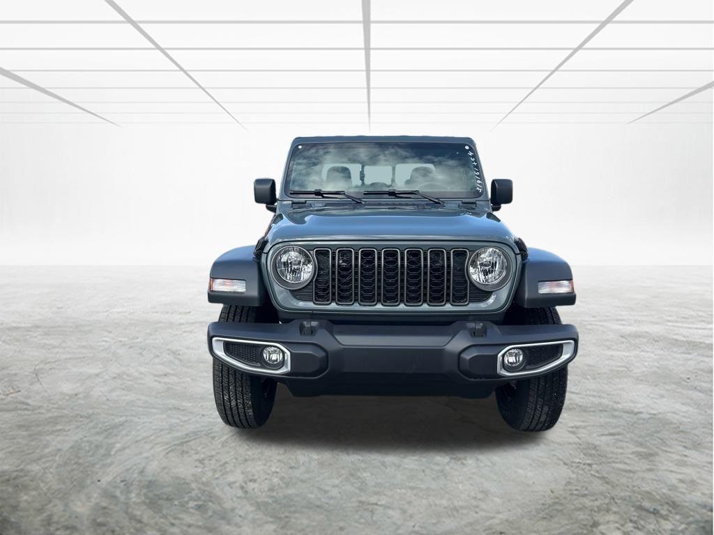 new 2026 Jeep Gladiator car, priced at $38,028