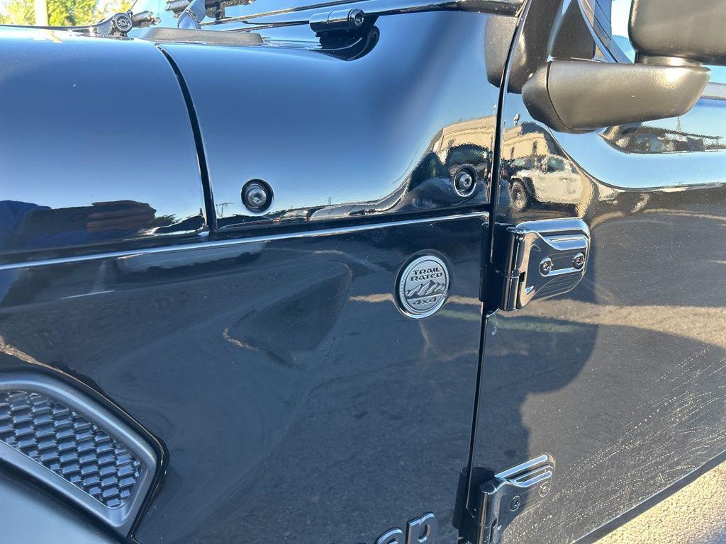 new 2026 Jeep Gladiator car, priced at $36,716