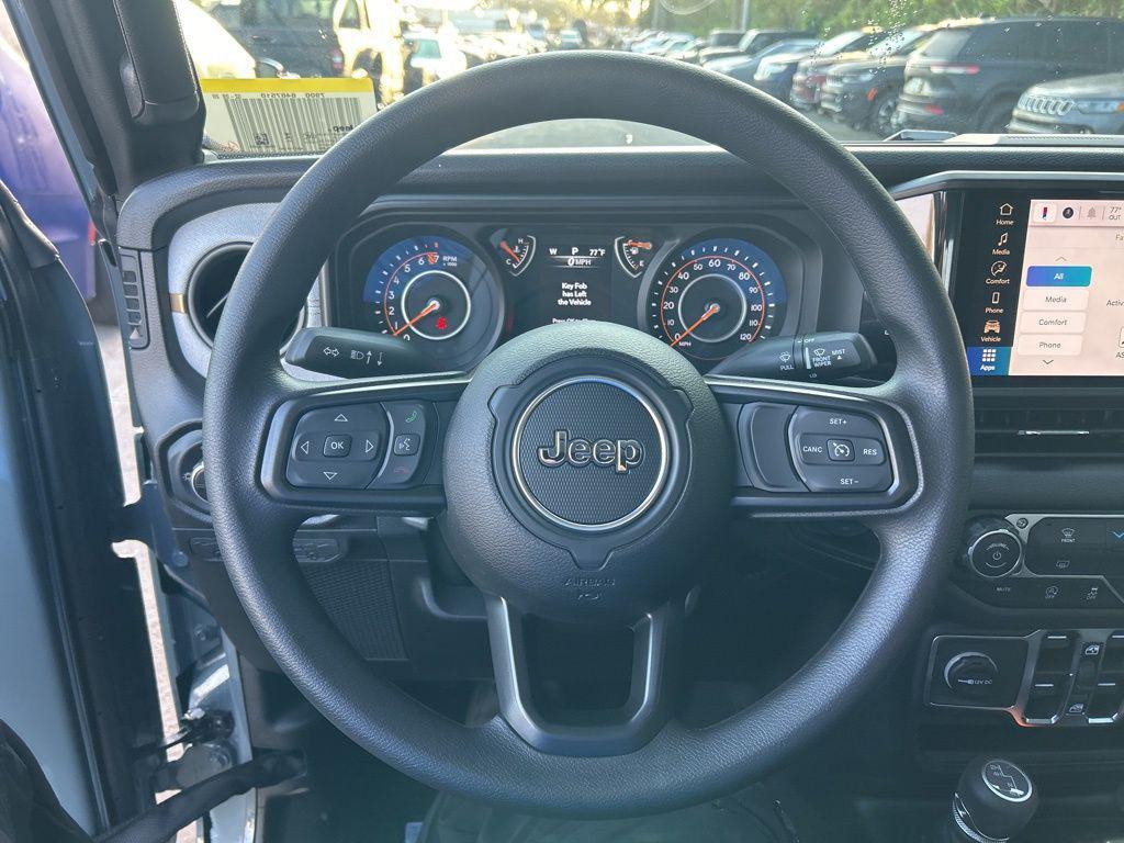 new 2026 Jeep Gladiator car, priced at $37,275