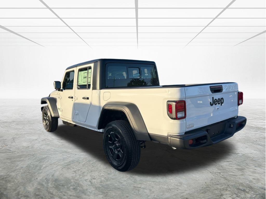 new 2026 Jeep Gladiator car, priced at $37,510