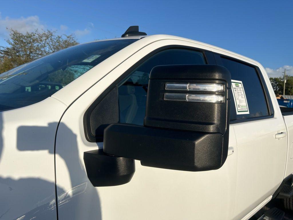 used 2025 Chevrolet Silverado 2500 car, priced at $59,995