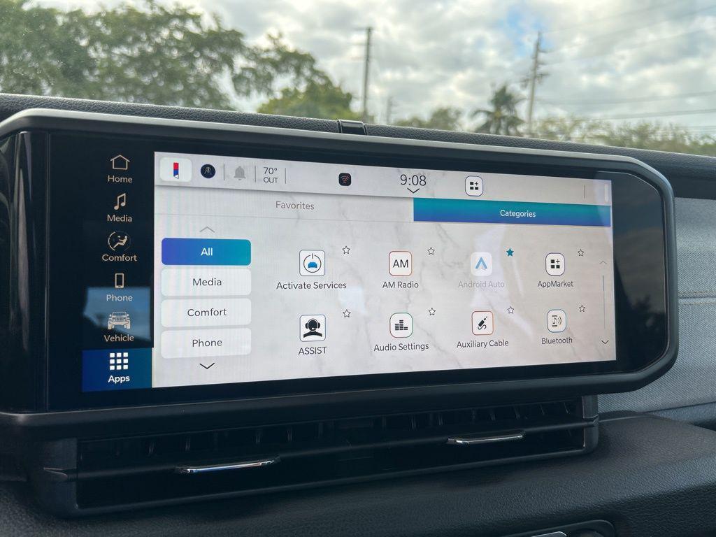 new 2026 Jeep Gladiator car, priced at $36,217