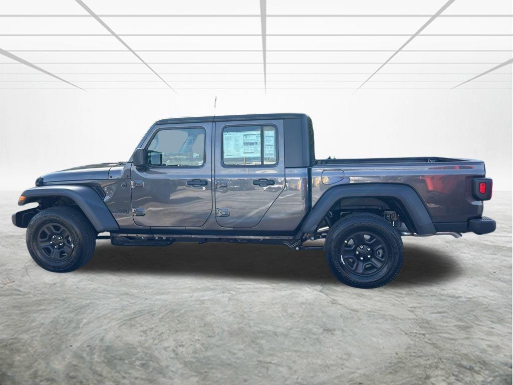 new 2026 Jeep Gladiator car, priced at $36,716