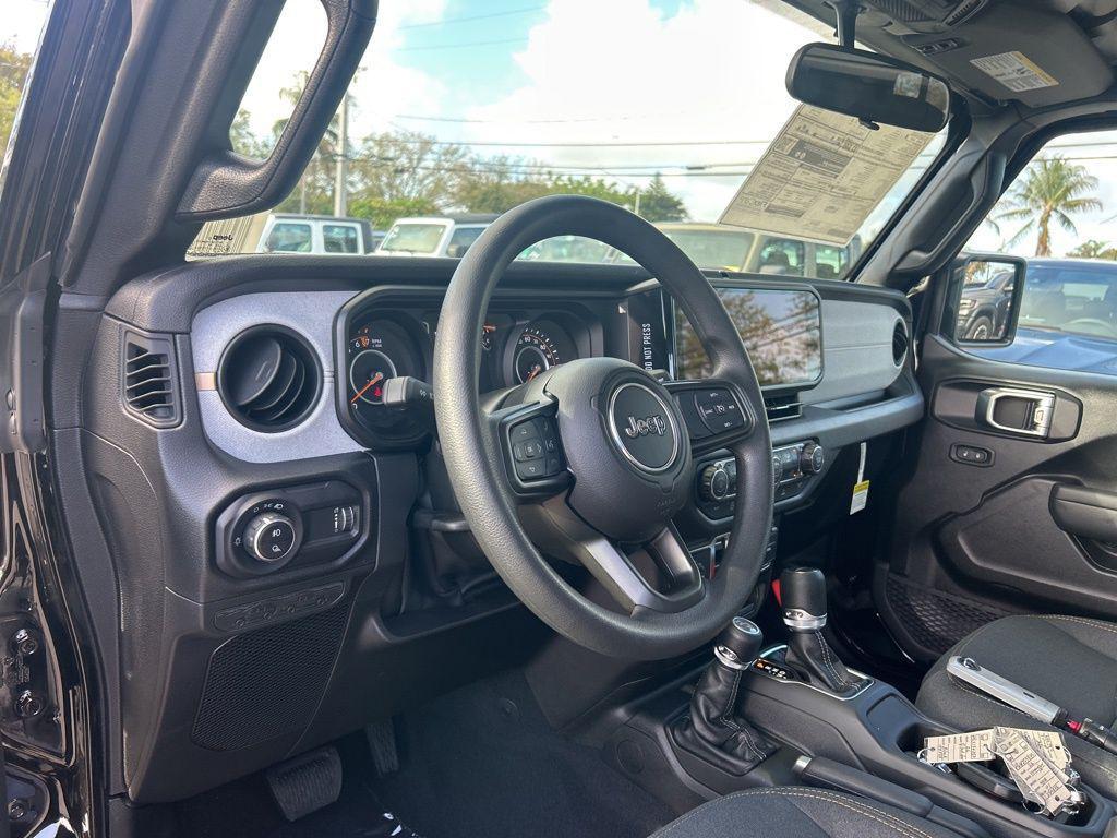 new 2026 Jeep Gladiator car, priced at $37,275