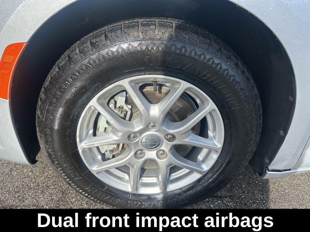 used 2024 Chrysler Pacifica car, priced at $22,739