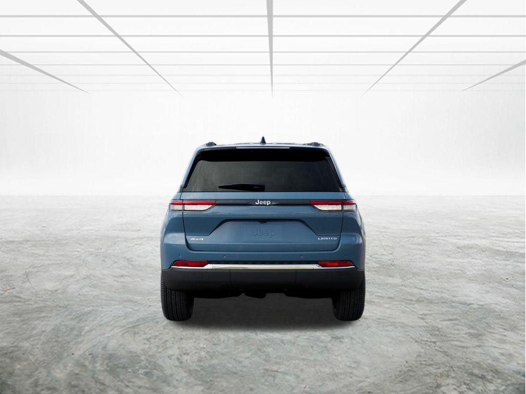 new 2026 Jeep Grand Cherokee car, priced at $43,712