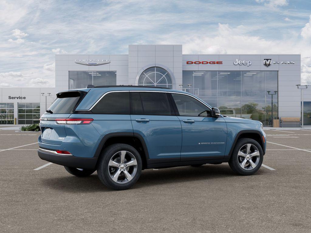 new 2026 Jeep Grand Cherokee car, priced at $42,212