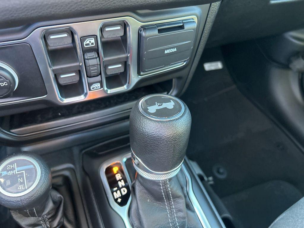 new 2026 Jeep Wrangler car, priced at $41,387