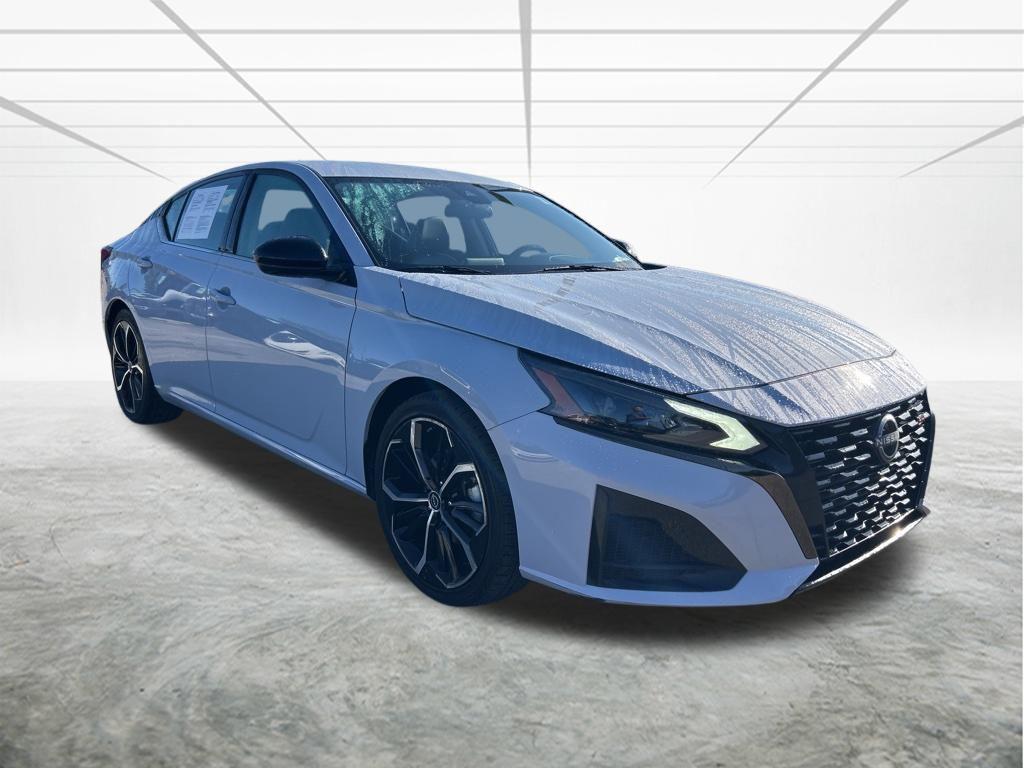 used 2023 Nissan Altima car, priced at $16,689