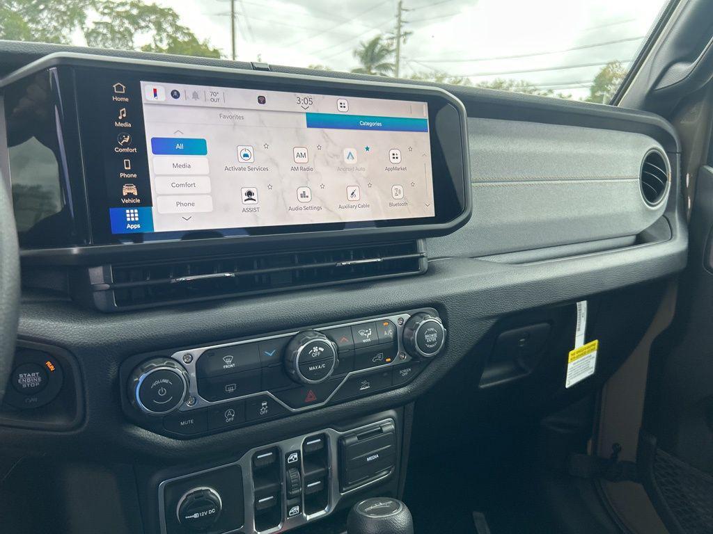 new 2026 Jeep Gladiator car, priced at $36,716