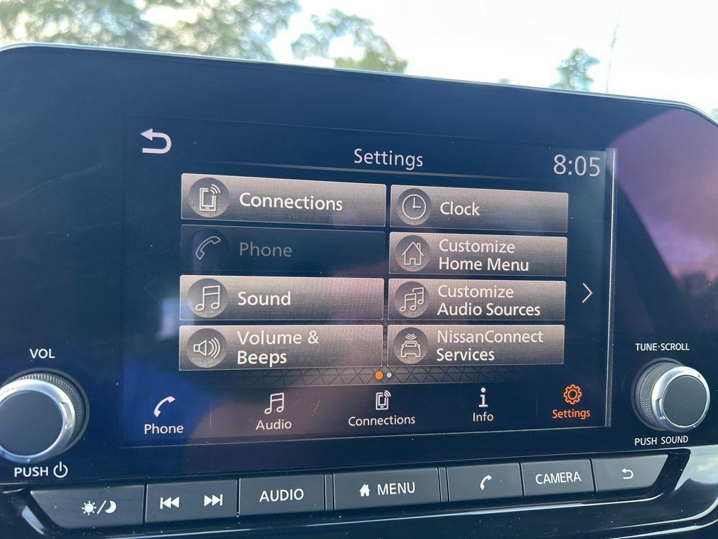 used 2025 Nissan Pathfinder car, priced at $24,899