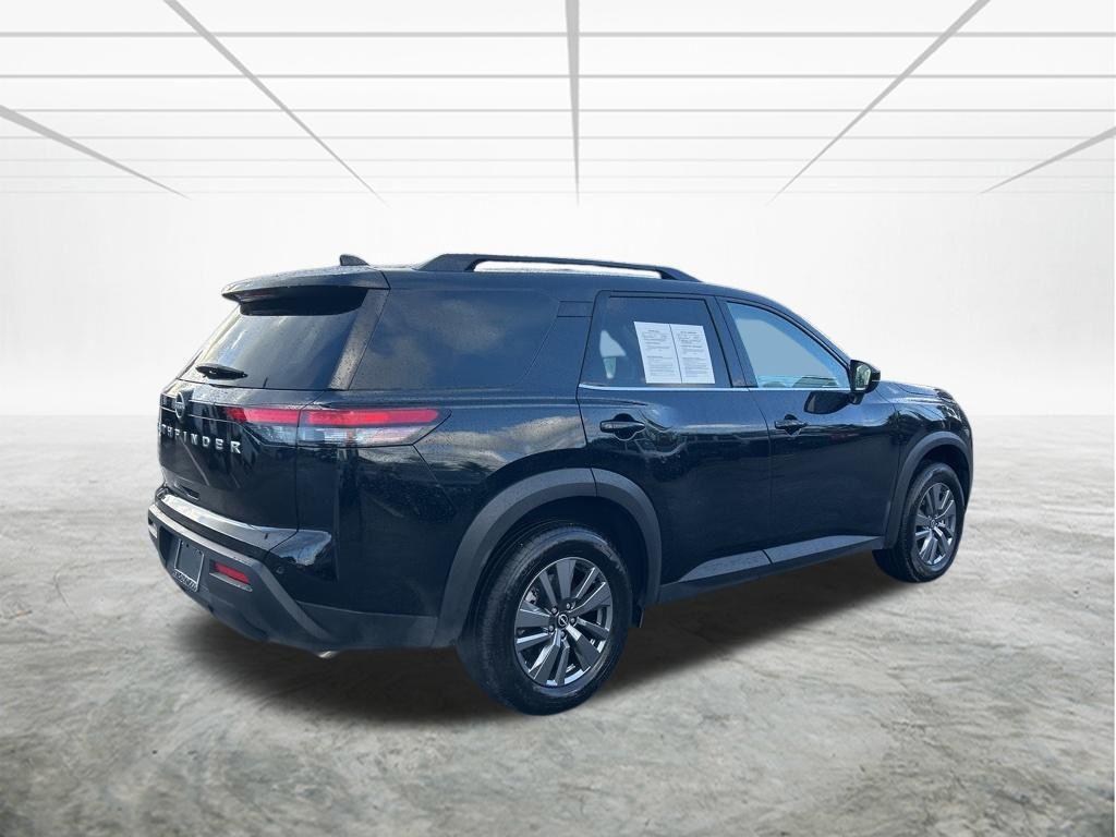 used 2025 Nissan Pathfinder car, priced at $24,899