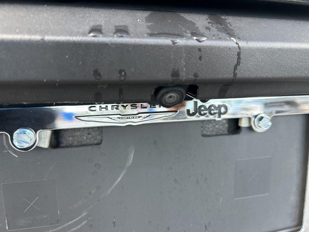 used 2025 Nissan Pathfinder car, priced at $24,899