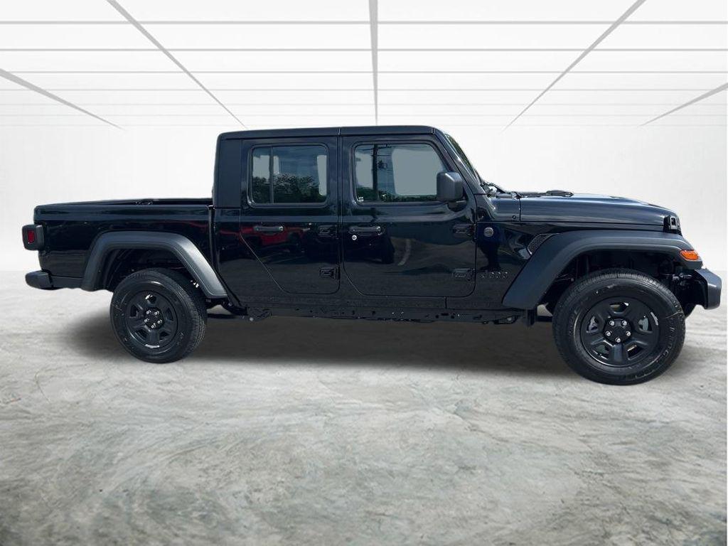new 2026 Jeep Gladiator car, priced at $36,898