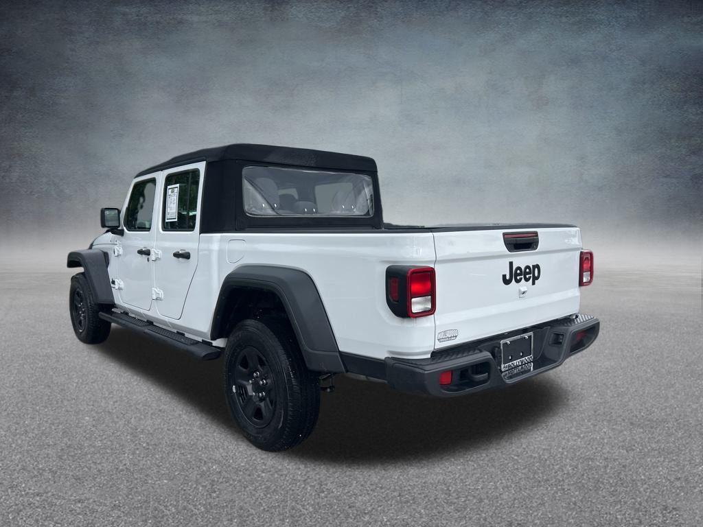 used 2024 Jeep Gladiator car, priced at $31,620