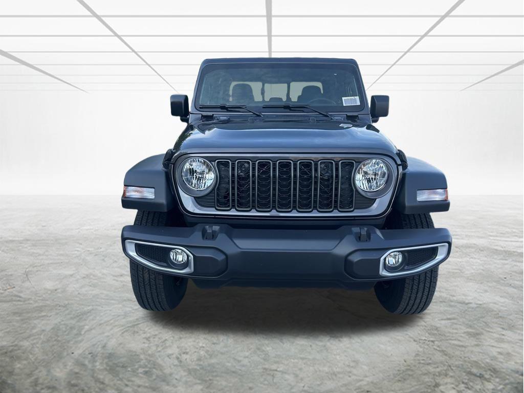 new 2026 Jeep Gladiator car, priced at $40,208