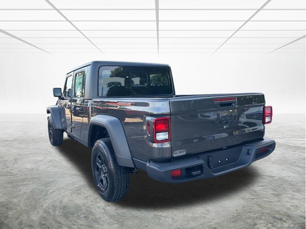 new 2026 Jeep Gladiator car, priced at $40,208