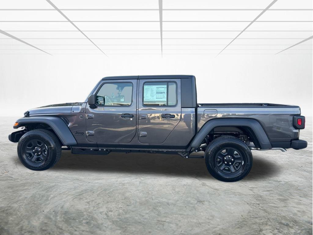 new 2026 Jeep Gladiator car, priced at $40,208