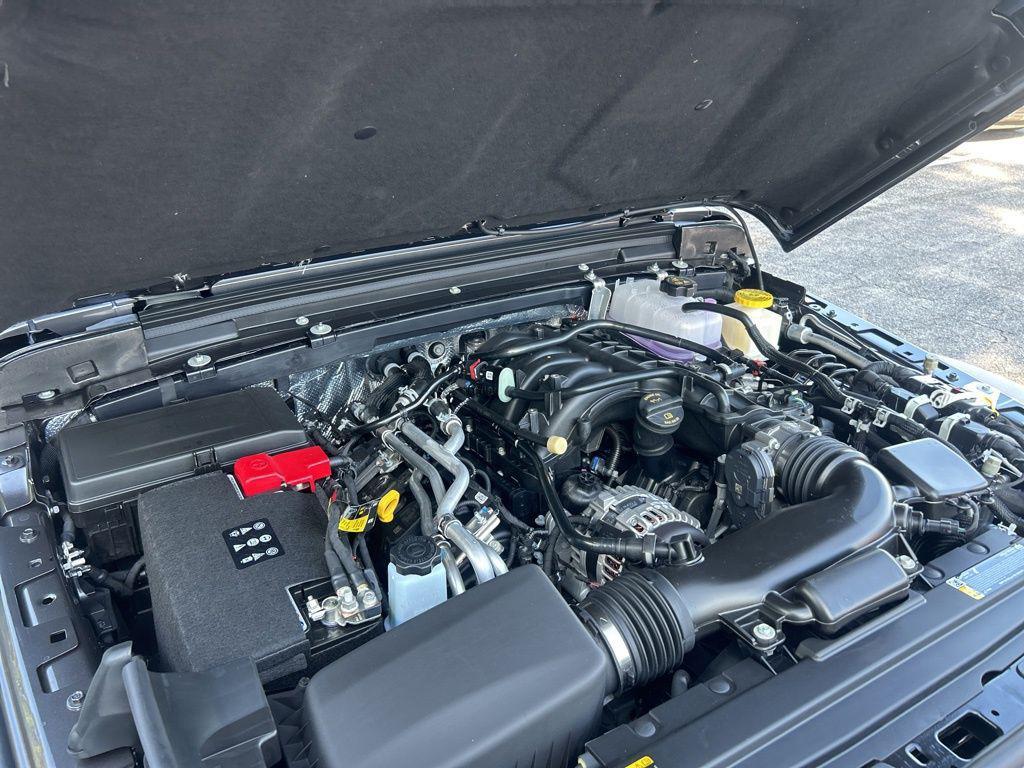 new 2026 Jeep Gladiator car, priced at $40,208