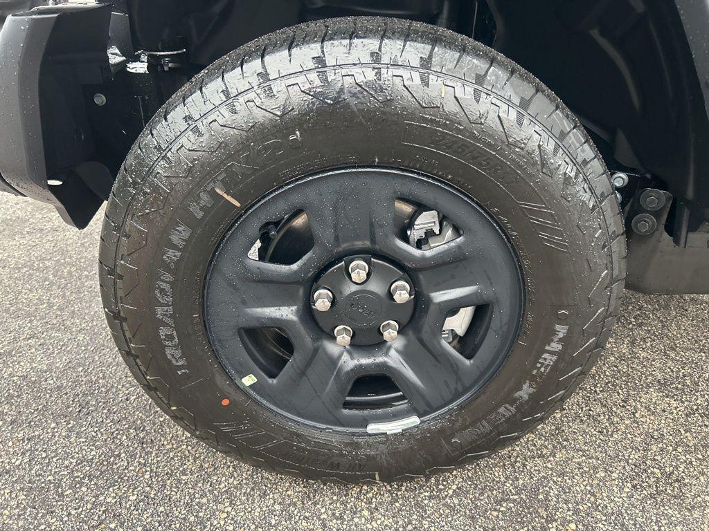 new 2026 Jeep Wrangler car, priced at $41,842