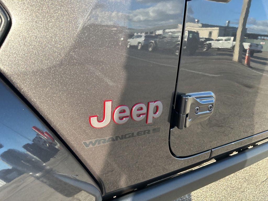 new 2026 Jeep Wrangler car, priced at $54,085