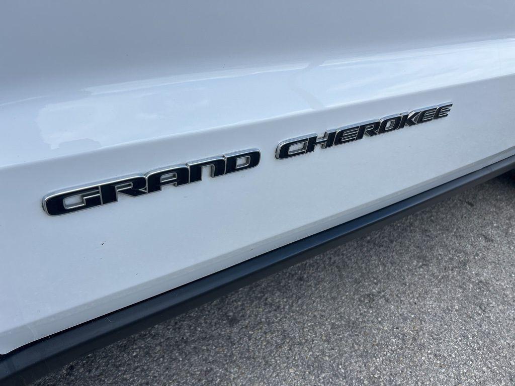 used 2019 Jeep Grand Cherokee car, priced at $18,830