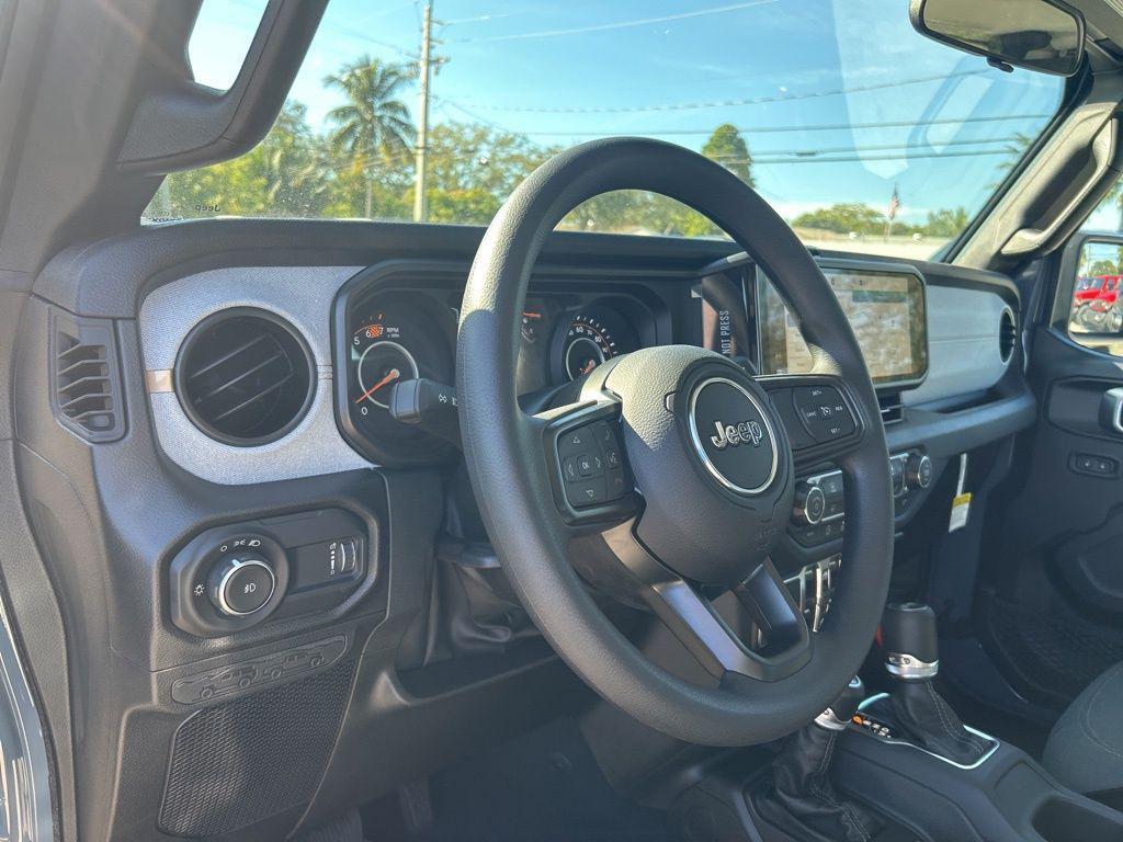 new 2026 Jeep Wrangler car, priced at $39,113