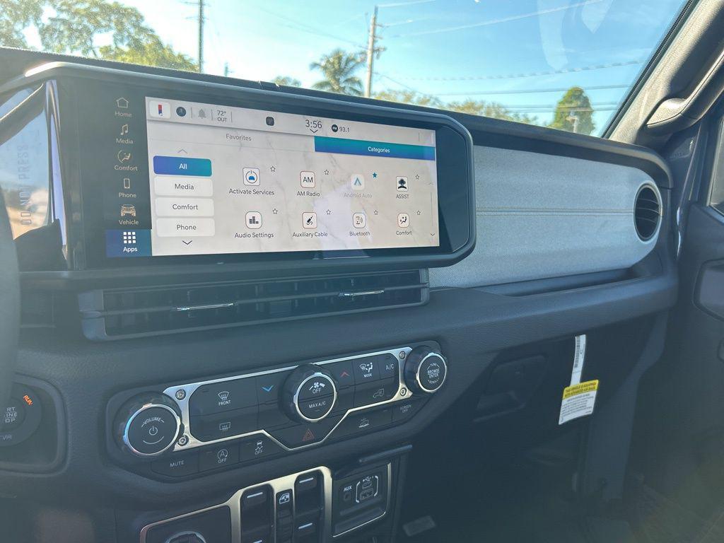 new 2026 Jeep Wrangler car, priced at $39,113