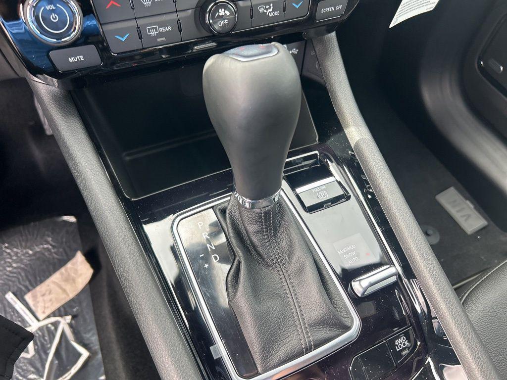 new 2025 Jeep Compass car, priced at $31,059